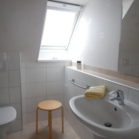 Ferienwohnung Mit Balkon Gtog *